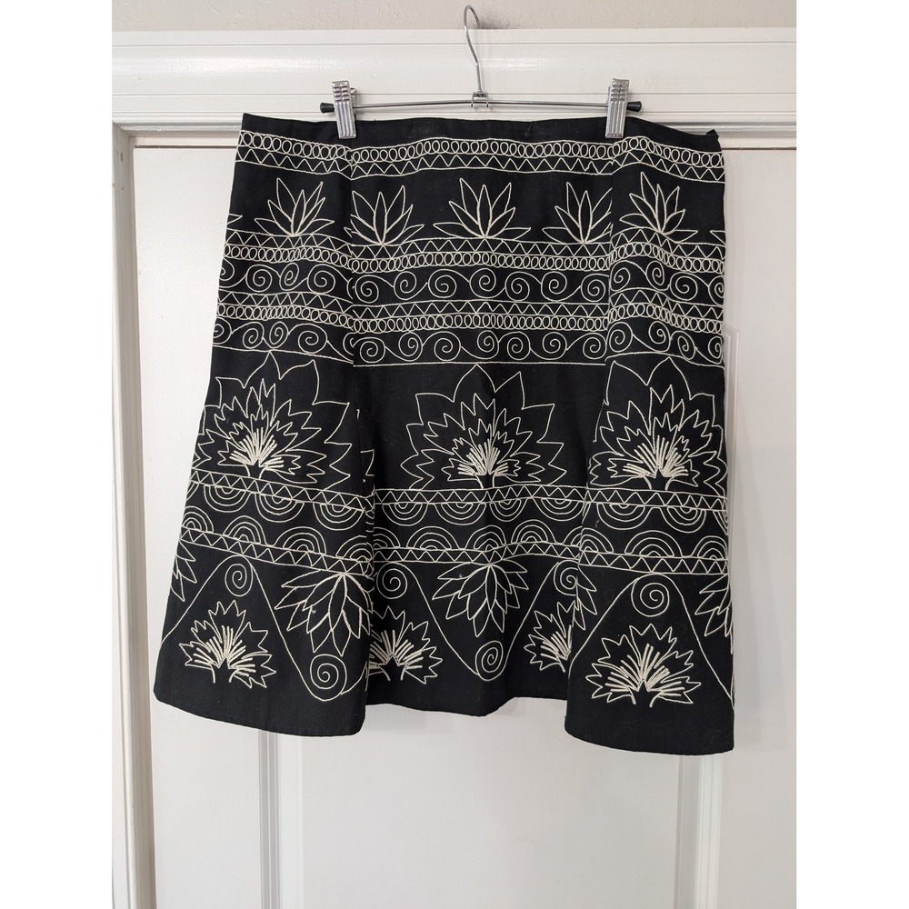 Talbots Womens 18 Black White Embroidered Floral Cotton A-Line Skirt Knee Length
